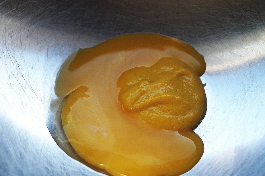 Egg yolk and mustard