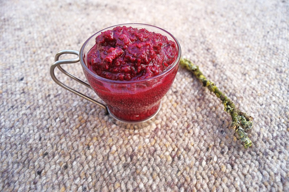 Roasted beetroot pesto