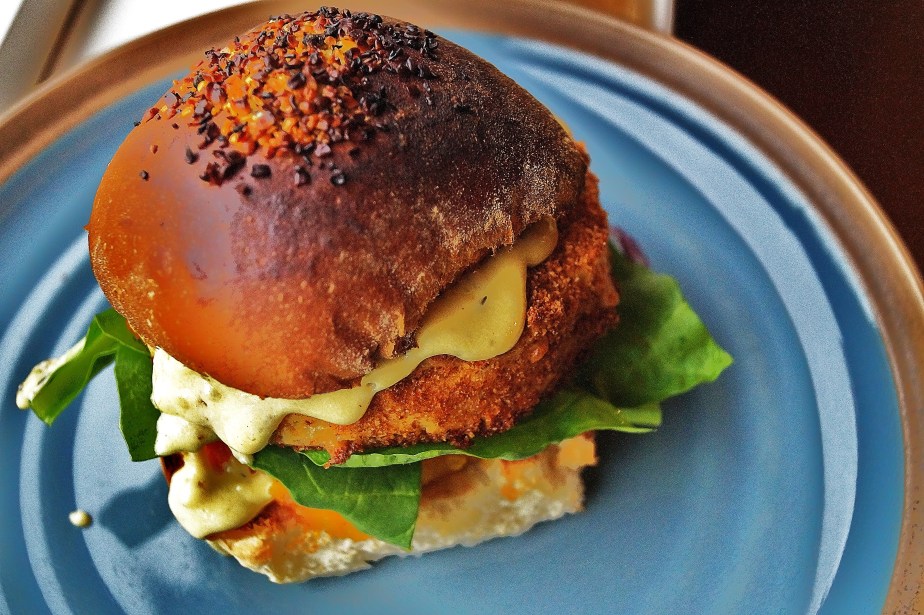 Butter Beans burger with bue cheese sauce